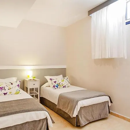 Terraced House, Maspalomas Apartment *